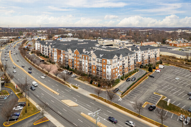 501 Hungerford Dr - The Fitz at Rockville Town Center