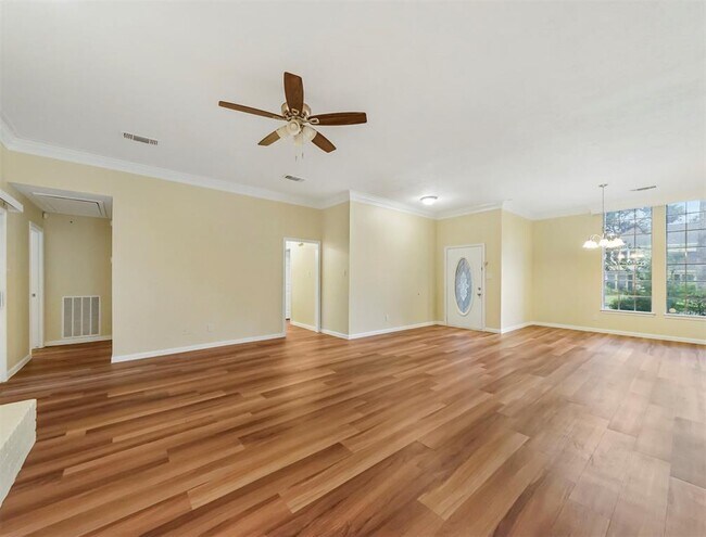 Building Photo - 1702 Calveryman Ln