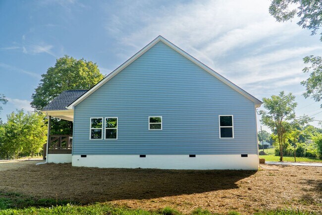 Foto del edificio - New Construction near the Chilhowee Event Center!!