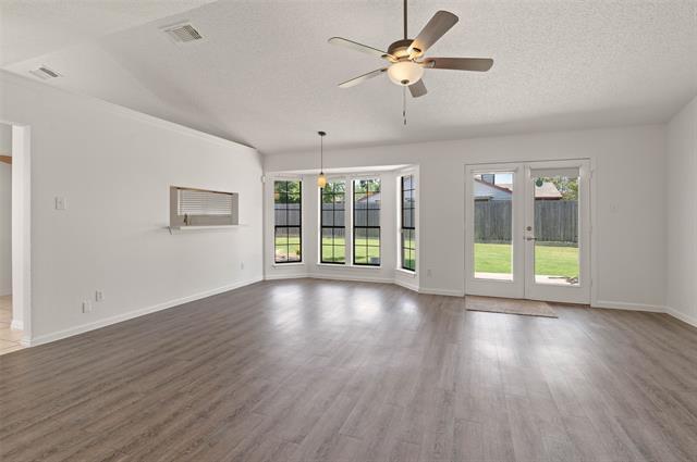 Foto del edificio - 3516 Glenview Dr