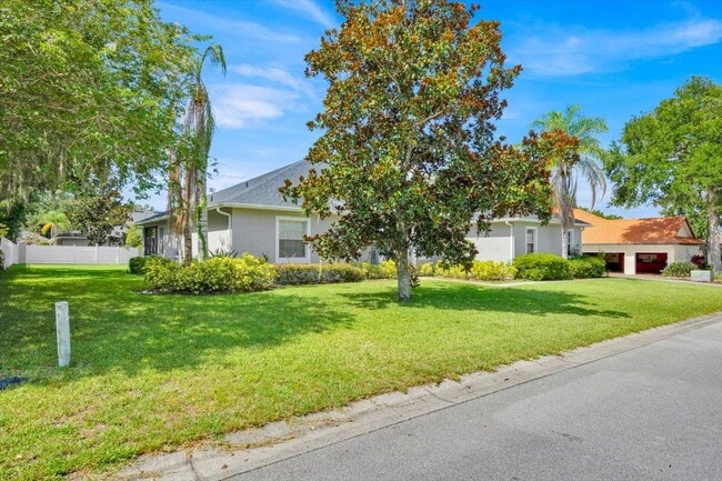 Building Photo - 832 Ashton Oaks Cir