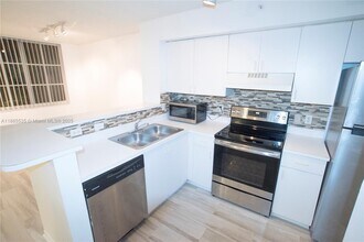 Building Photo - 12130 St.Andrews Pl