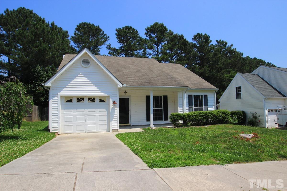 Foto principal - 5219 Eagles Landing Dr
