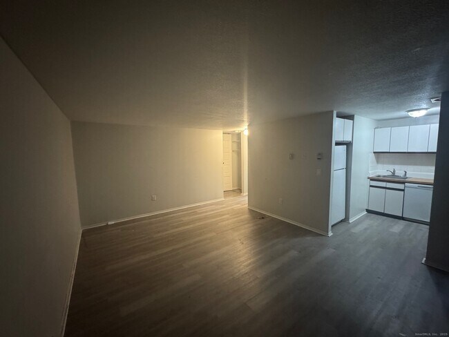 Foto del edificio - 148 Burgundy Hill Ln