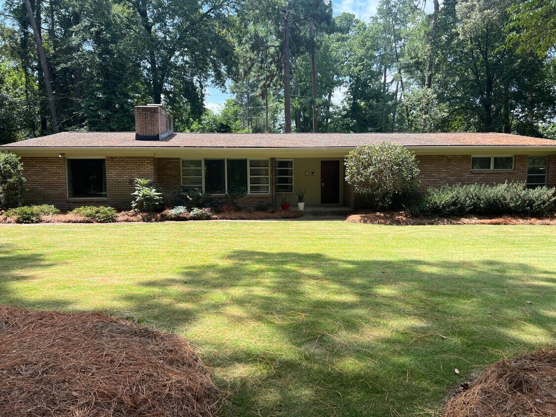 Primary Photo - 903 Whitney Dr