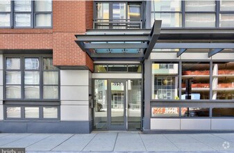 Building Photo - 2120 Vermont Ave NW
