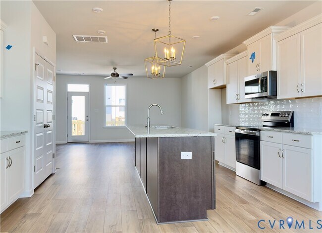 Foto del edificio - 121 This Wy