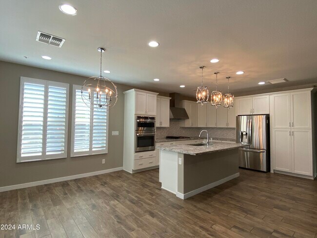 Foto del edificio - 31608 N 24th Dr