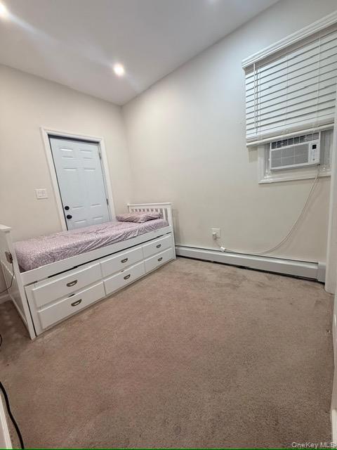 Foto del edificio - 60-78-6060 60th Ave