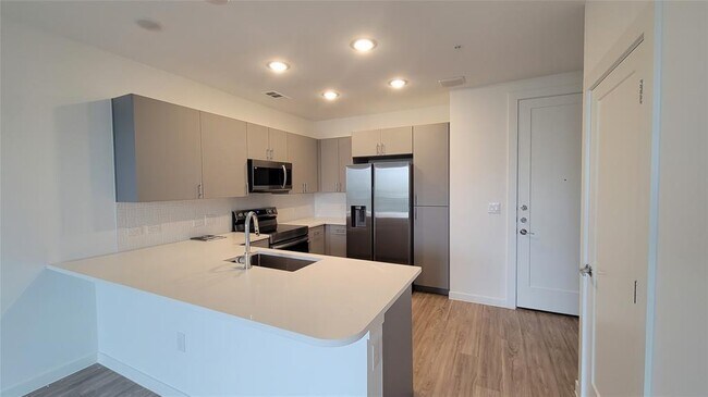 Foto del edificio - 4801 Springdale Rd