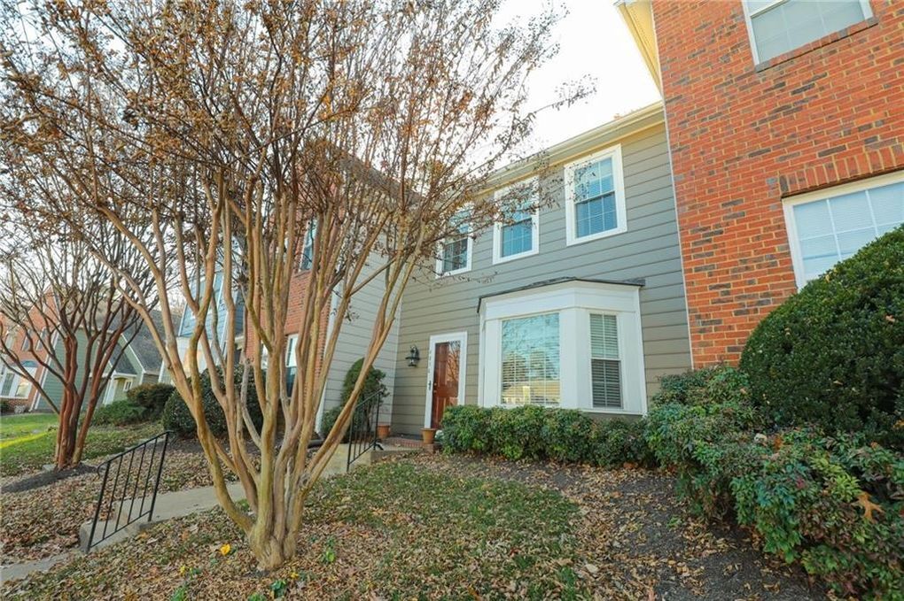 Primary Photo - 4116 Bush Lake Dr
