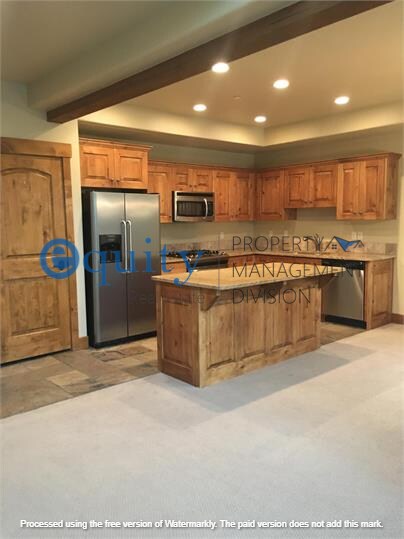 Foto del edificio - 8129 Courtyard Loop