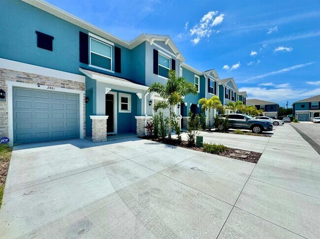 Foto del edificio - 2481 Mellow Ln