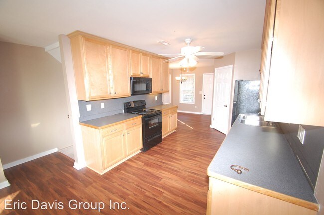 Foto del edificio - 4865 Brookwood Dr