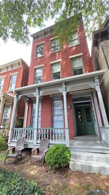 Foto principal - 408 W Marshall St