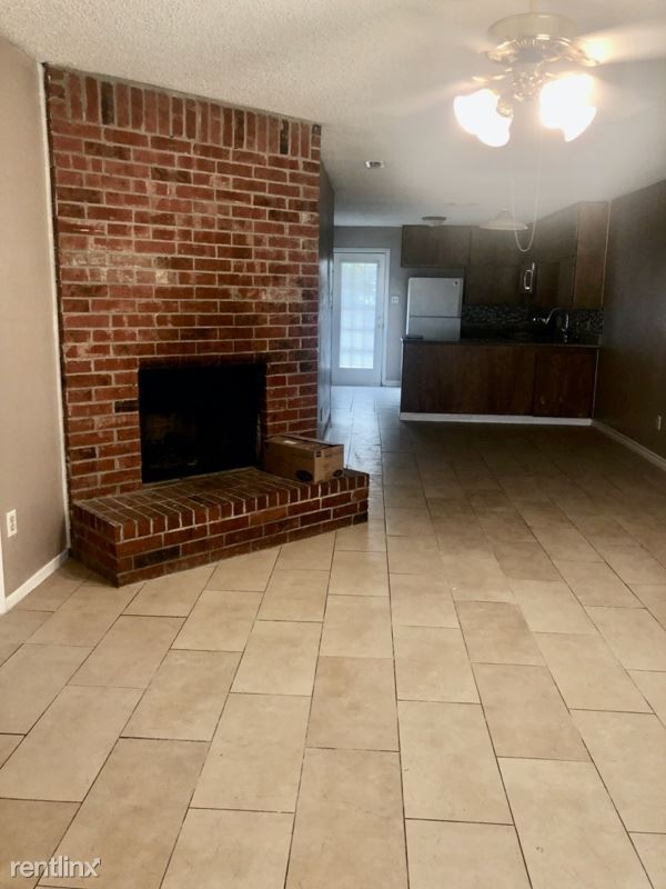 Building Photo - 2415 Ventura Dr