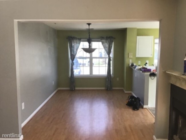 Building Photo - 2 br, 2 bath Condo - 164 Kendrick Pl