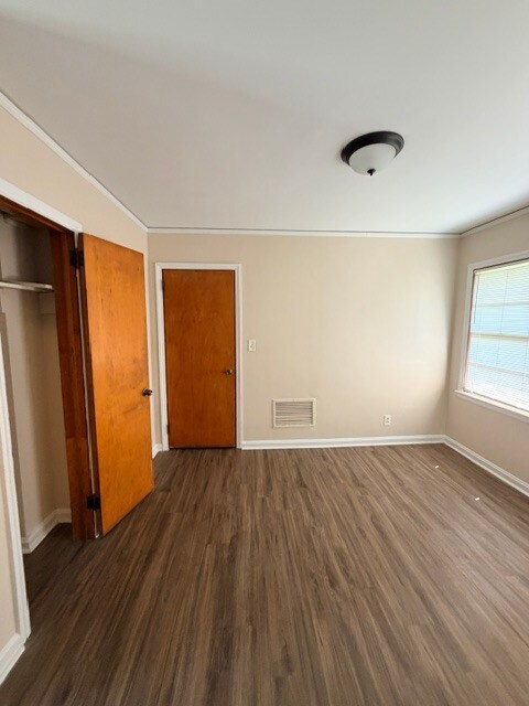 Building Photo - 2794 Glenvalley Dr