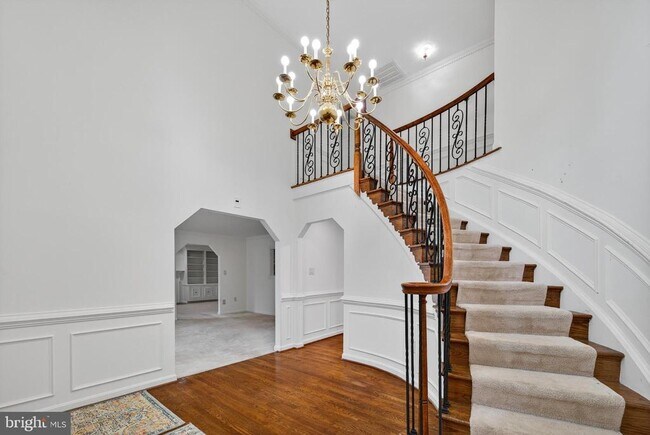 Foto del edificio - 14917 Brownstone Dr