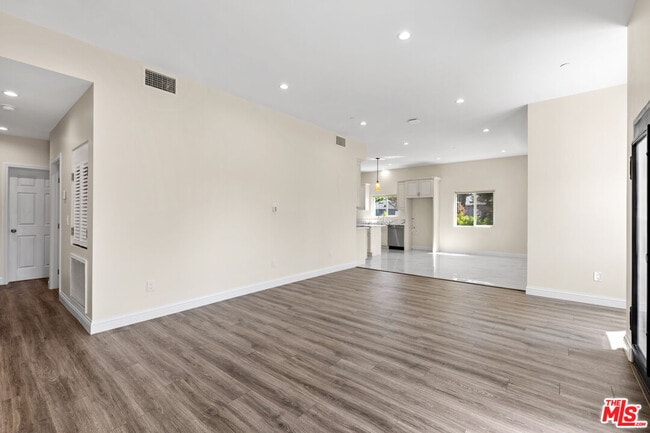 Building Photo - 11625 Haynes St