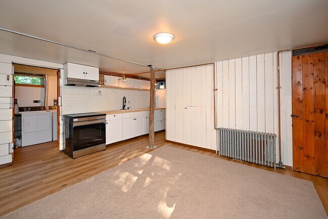Foto del edificio - 70 Ledge Farm Rd