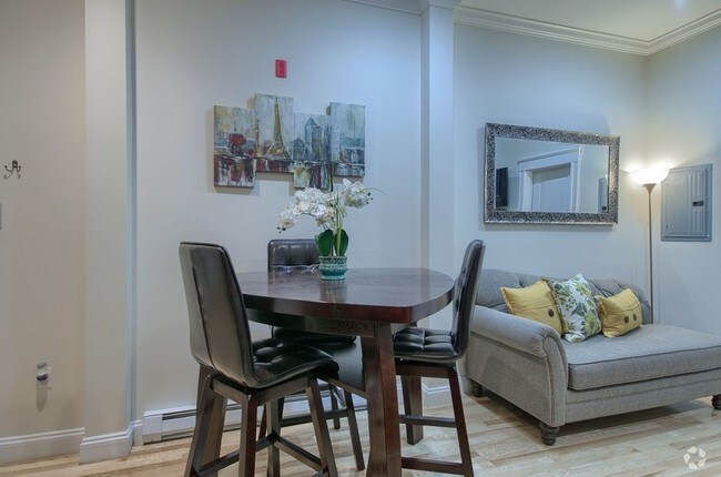 Foto del edificio - 17 Peabody Sq