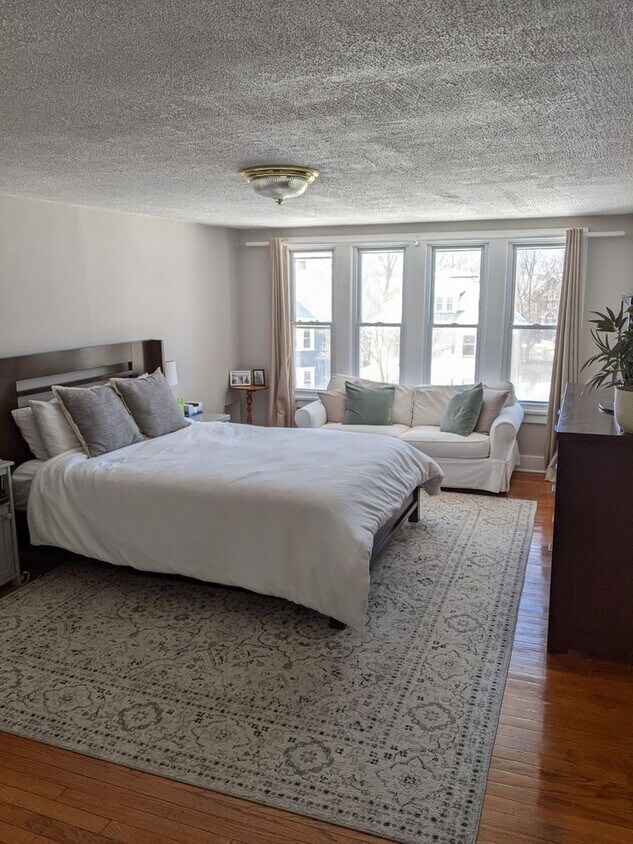 10 Werner Park, Rochester, NY 14620 Townhome Rentals in Rochester NY