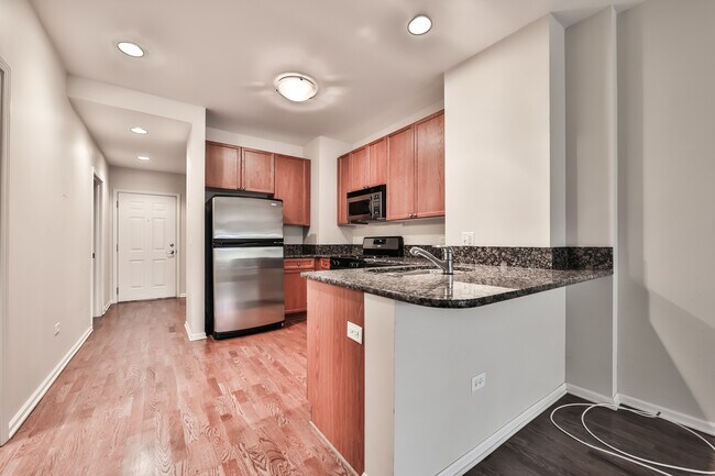 Foto del edificio - 520 N Halsted St