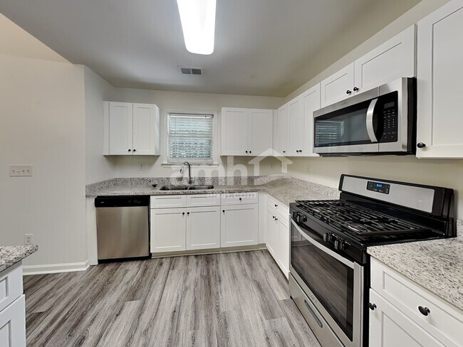 Foto del edificio - 5179 Centennial Creek View NW