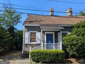 Building Photo - 106 W Duffy Ln