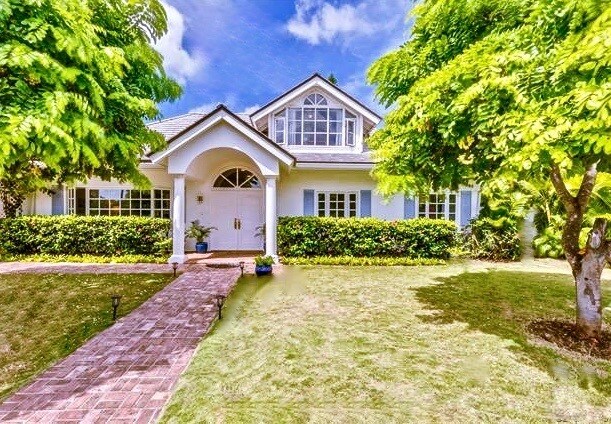 Primary Photo - 335 Wailupe Cir