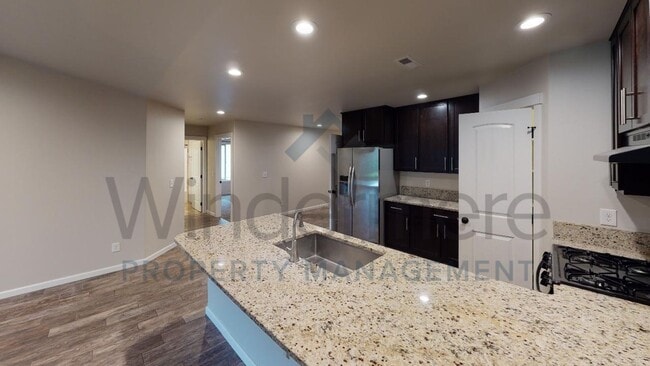 Foto del edificio - Evan41