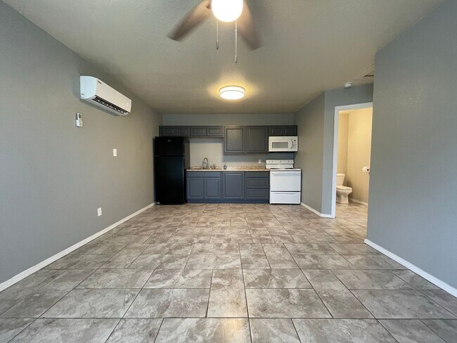 Foto del edificio - 2115 N.13th Street-