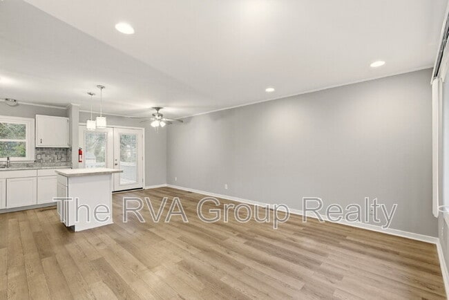 Building Photo - 3202 Utah Pl