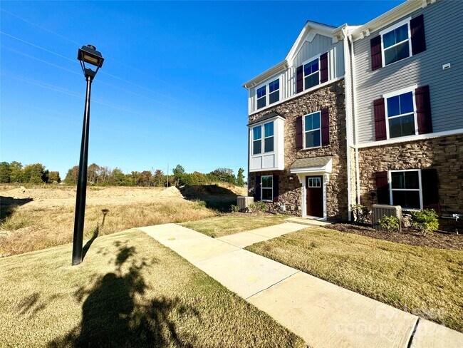 Foto del edificio - 1423 Newell Towns Ln