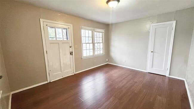 Building Photo - 1339 SW 26th St