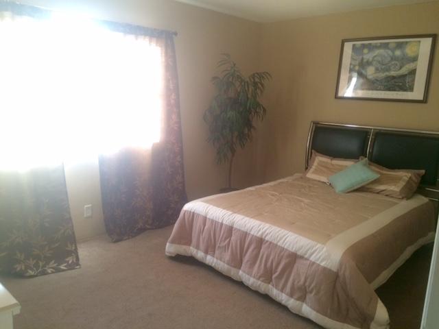 Primary Photo - 1401 Boxwood Dr NW