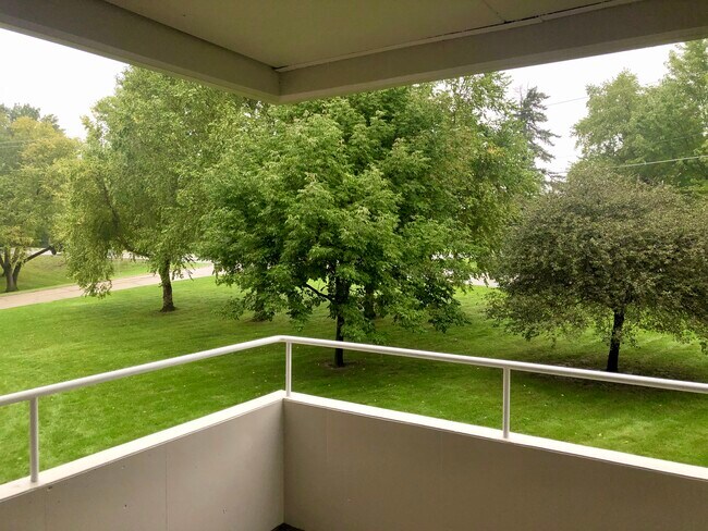 Balcón - Lincoln Tower Apartments