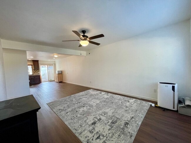 Building Photo - Single Story Condo on ground floor located...