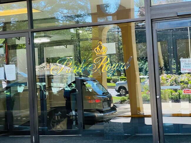 Foto del edificio - 2600 Park Ave