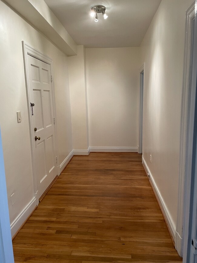 Building Photo - 3100 Connecticut Ave NW