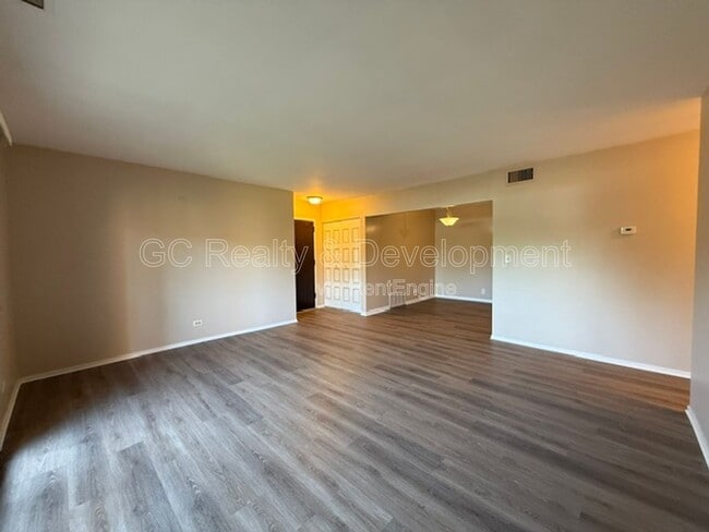 Foto del edificio - 621 Tralee Ct