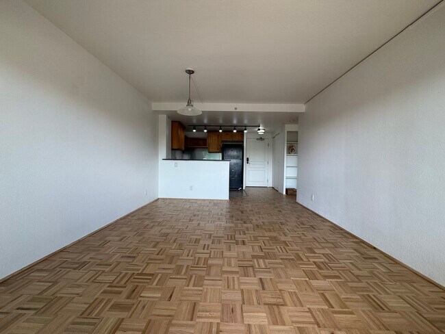 Foto del edificio - 417 E Kiowa