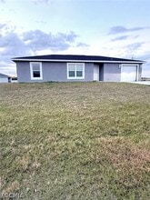 Building Photo - 1117 Solar Ct
