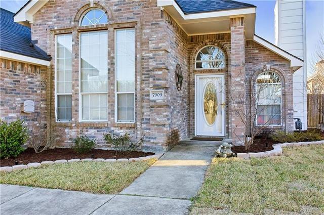 Foto del edificio - 7909 Park Ln
