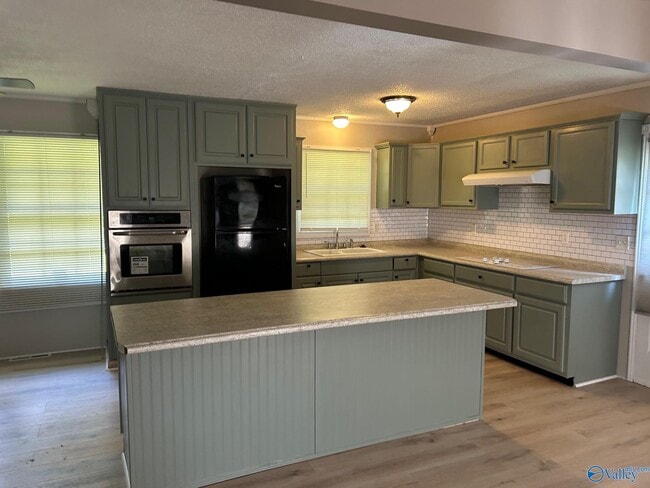 Building Photo - 6020 Rickwood Dr NW