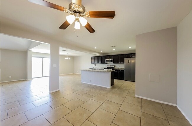 Foto del edificio - 9709 N 57th Ave