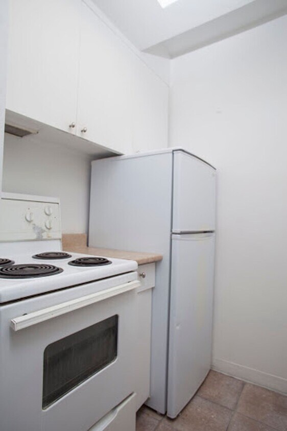 Primary Photo - 3455 Rue Aylmer