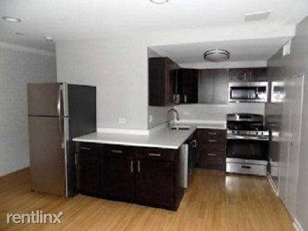 Foto principal - 2135 S Halsted St