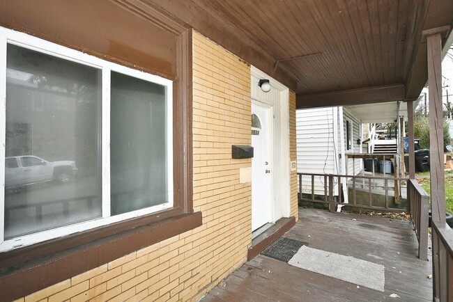 Foto del edificio - Charming 3-Bedroom Home in North Braddock ...